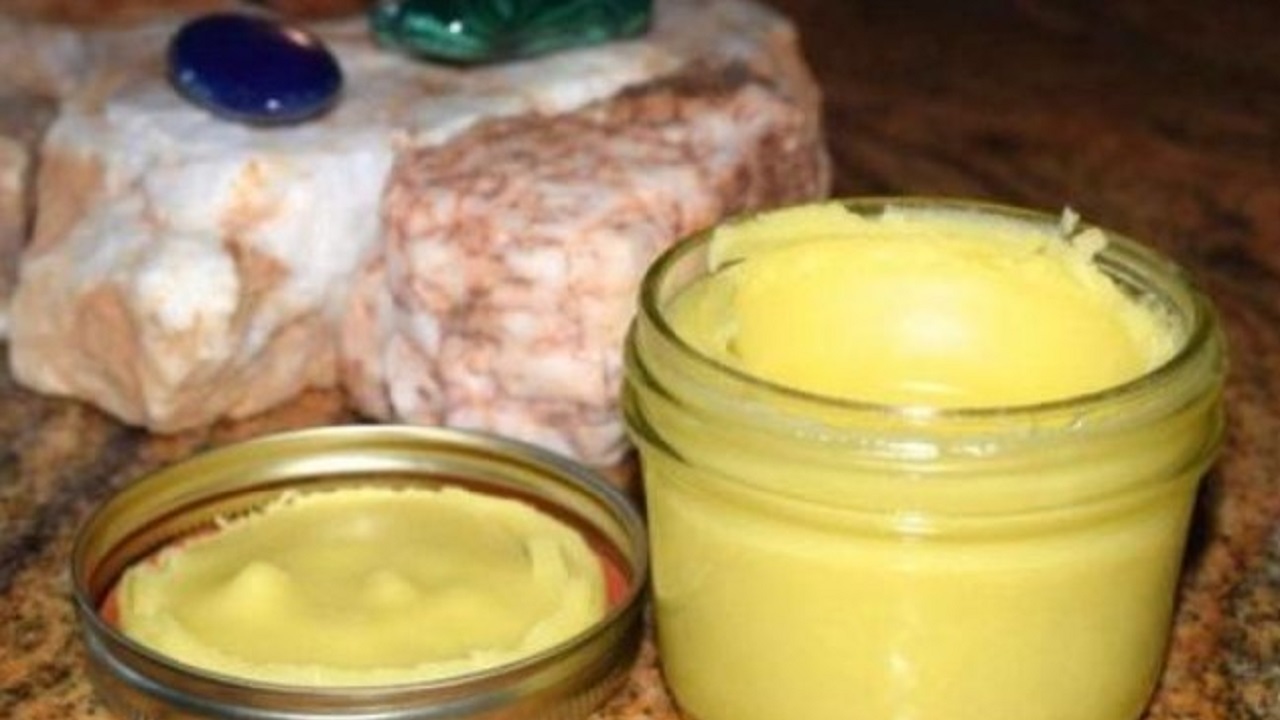 Как да си приготвим чудодейния мехлем на дедите ни?