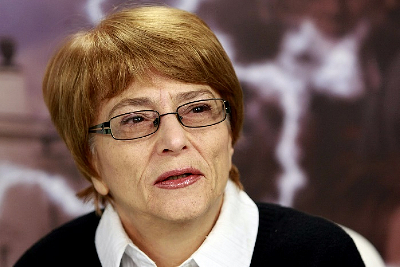 К. Червенкова: Борисов изглежда пак ще управлява – с джипка или без джипка със сако или без сако