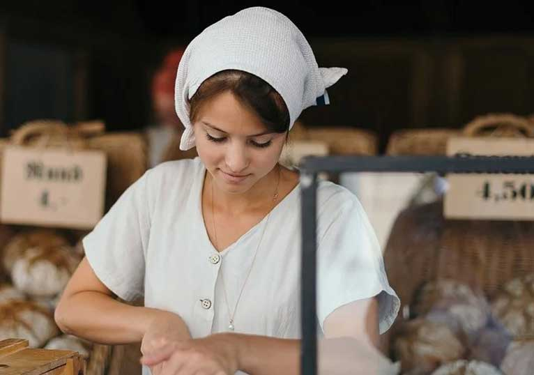 Когато касиерката в магазина ми смигна си помислих че просто се шегува