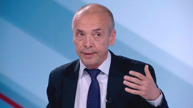 Доц. Мангъров : Локдауните са абсолютно криворазбрана епидемиология