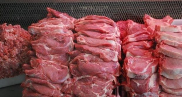 Ето какво правят с месото в хипермаркетите за да изглежда прясно и апетитно