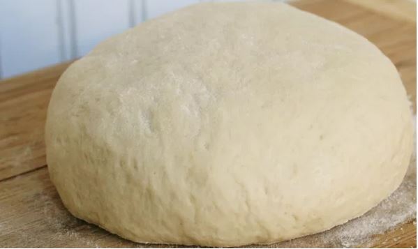 Тесто за 5 минути за всякакви печива! Пухкаво и универсално тесто с мая по-просто не може да бъде!