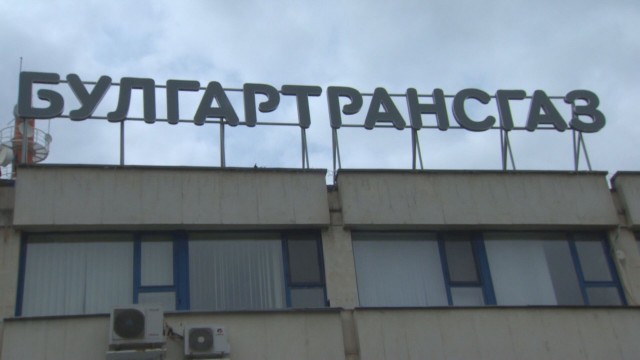 ГЕРБ искат оставка на Мая Манолова заради проверката и в Булгартрансгаз