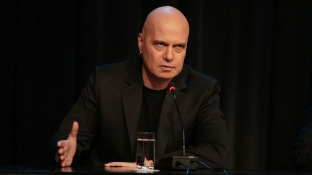 Трифонов прави кабинет с Христо Иванов вече обсъждат и имена на министри но Мая Манолова е аут