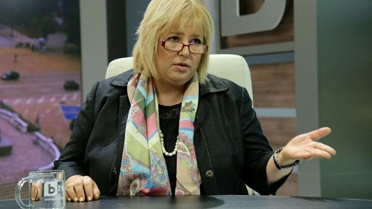 Мария Капон: Има управленски саботаж. За 5 дни Борисов ни е набутал с 1 милиард лева