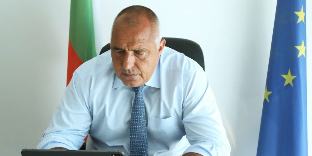 Румен Радев: Хилядите симпатизанти на ГЕРБ бяха предадени от Борисов