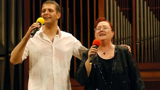 Синът на Ваня Костова е неутешим: Нима ще ме оставиш мамо?