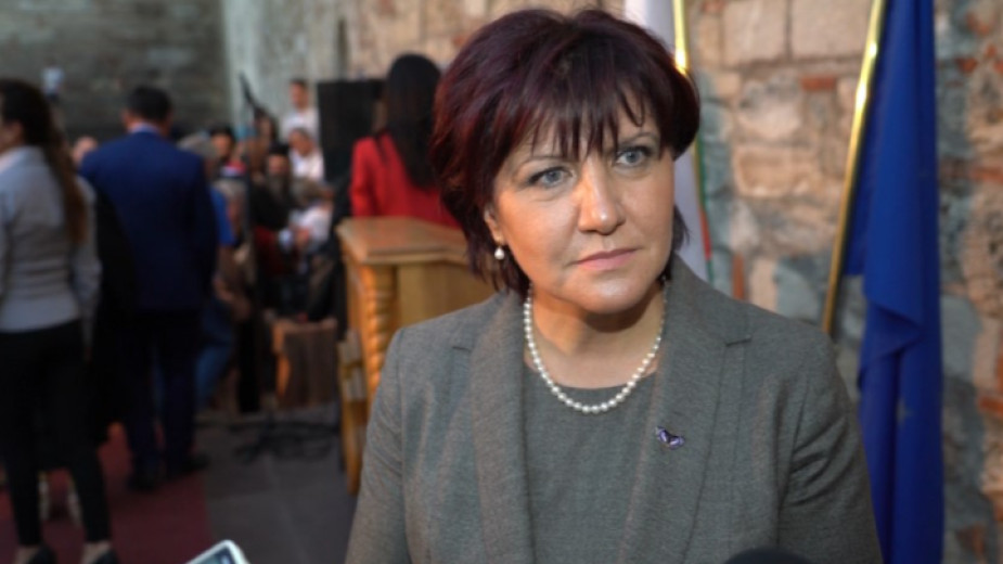 Даниел Митов: Г-жа Караянчева е най-големият политически боец който познавам!