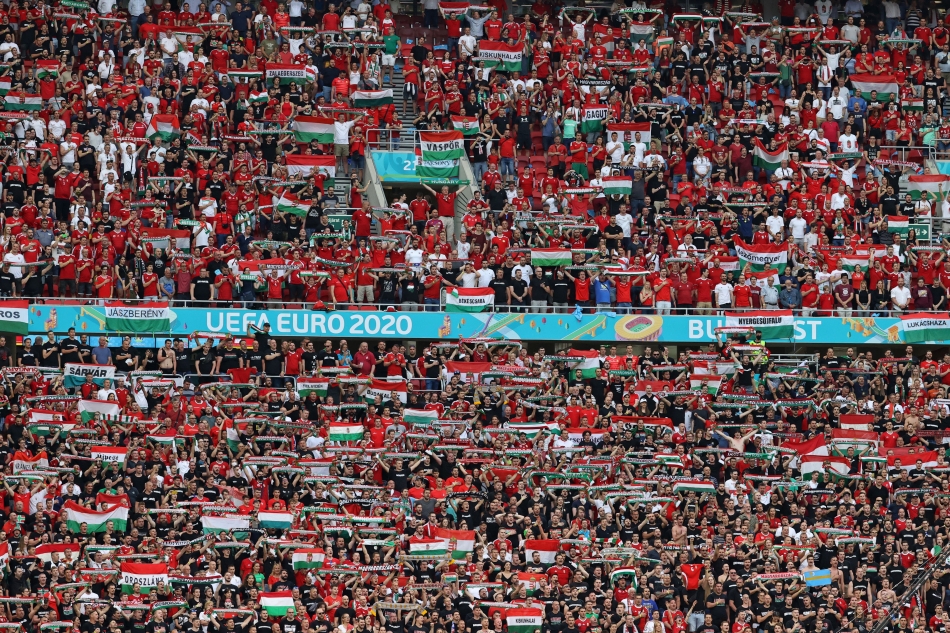 Пълен стадион на Унгария - Португалия