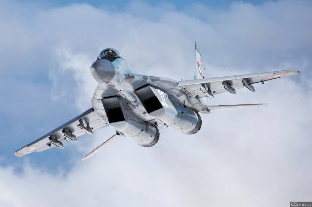 Експерт по национална сигурност към пилотите ни: Момчета бягайте!