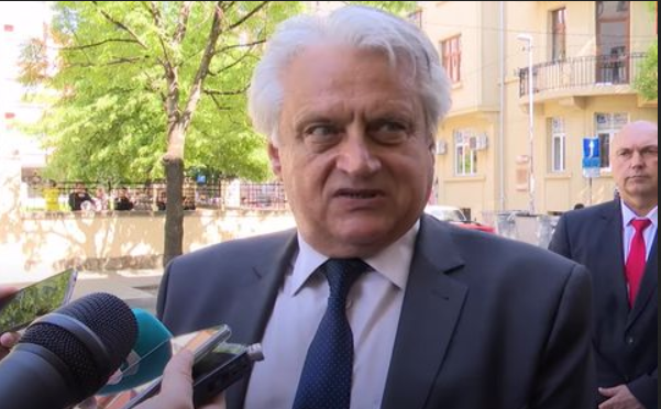 Вицепремиерът Бойко Рашков върна МВР на България само за 3 дни!