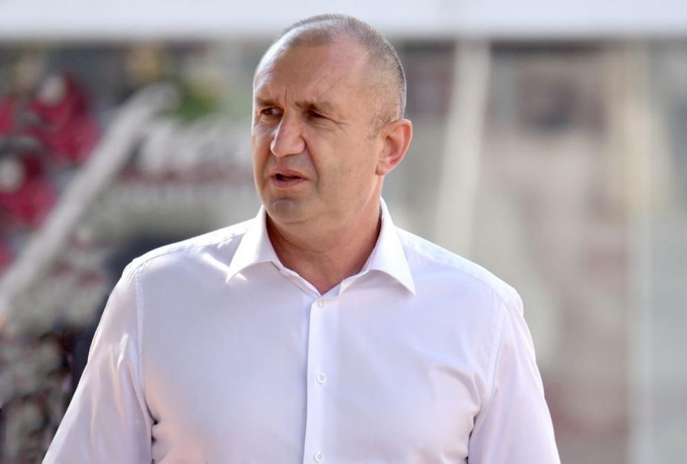 Румен Радев: Часът на Борисов удари ще отговаря за всичките милиарди потънали в джоба му!