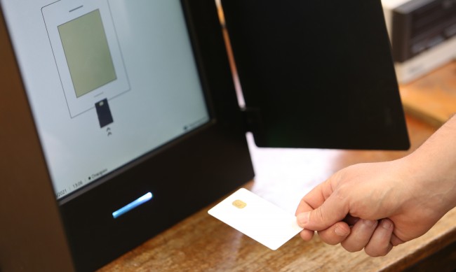 Важно за всички! Ето как да гласуваме стъпка по стъпка на изборите