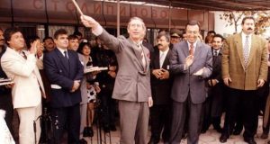 Хит видео от 1998 година: Принц Чарлз на циганска сватба в Столипиново