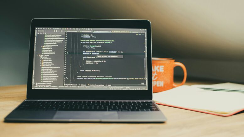WordPress или сайт по поръчка - кое да избера и защо?